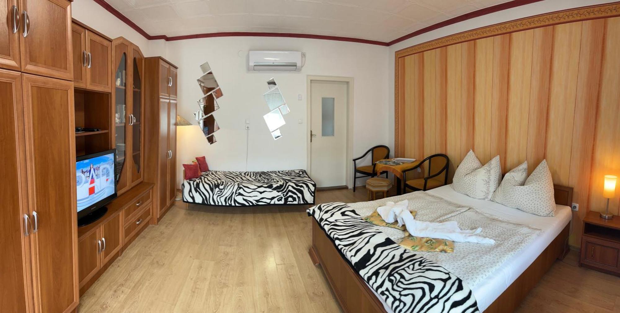 Joker Villa Apartmanhaus Hévíz Kültér fotó