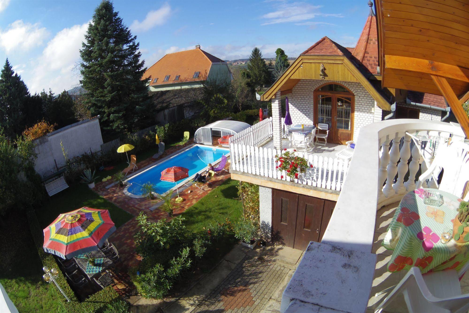 Joker Villa Apartmanhaus Hévíz Kültér fotó